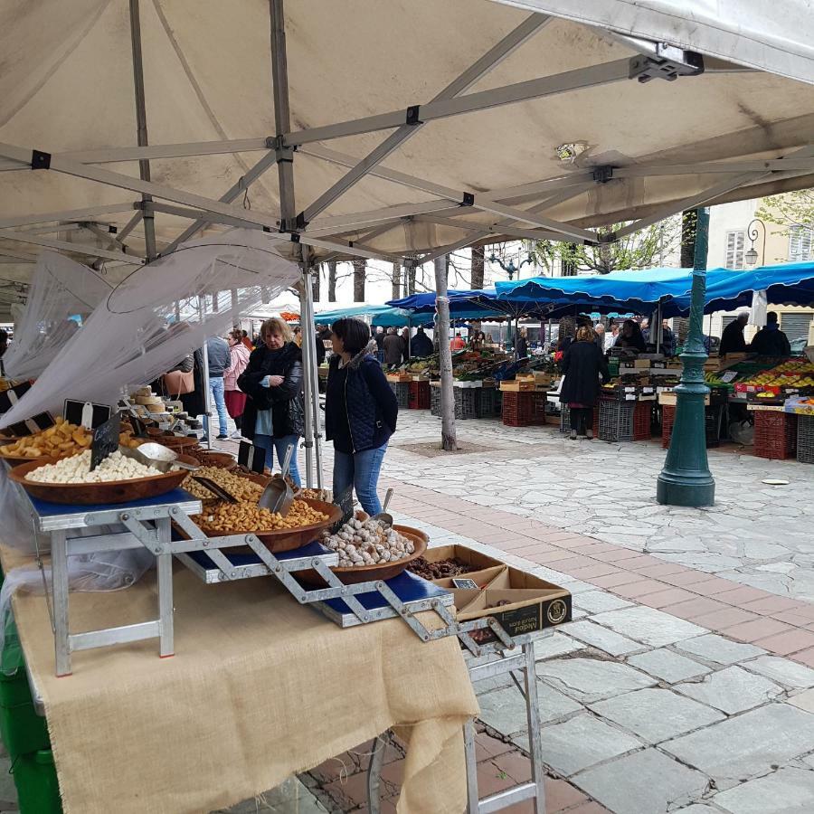 **** Very Central Ajaccio 36 Rue Fesch, Cosy Flat In City Center Pedestrian Street, Up To 4 People **** Ajaccio (Corsica) Exterior foto